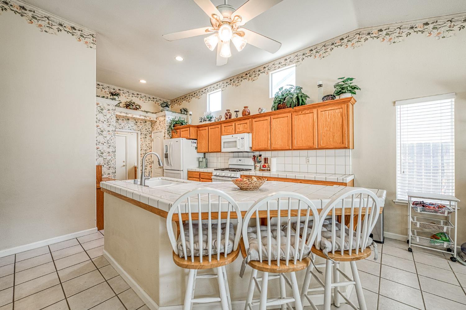 5752 N Dante Ave, Fresno, CA 93722