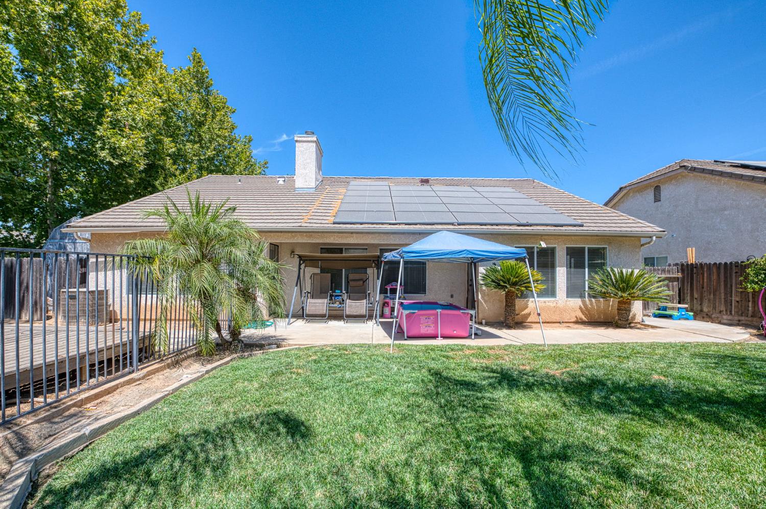 5752 N Dante Ave, Fresno, CA 93722
