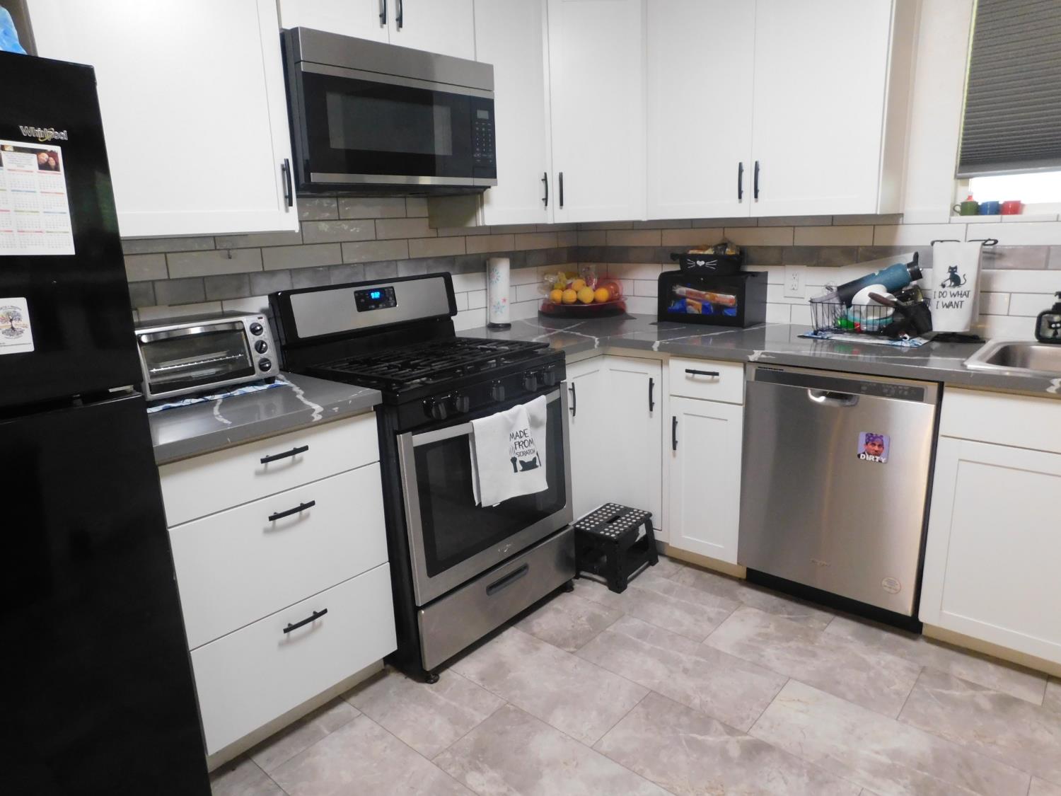543 E Fountain Way, Fresno, CA 93704