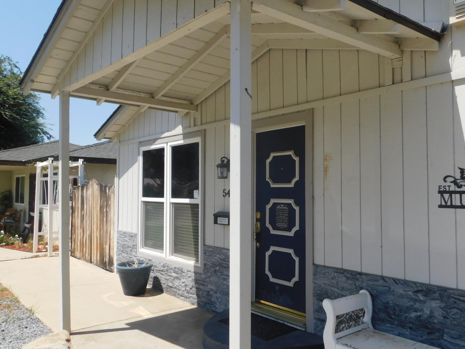 543 E Fountain Way, Fresno, CA 93704