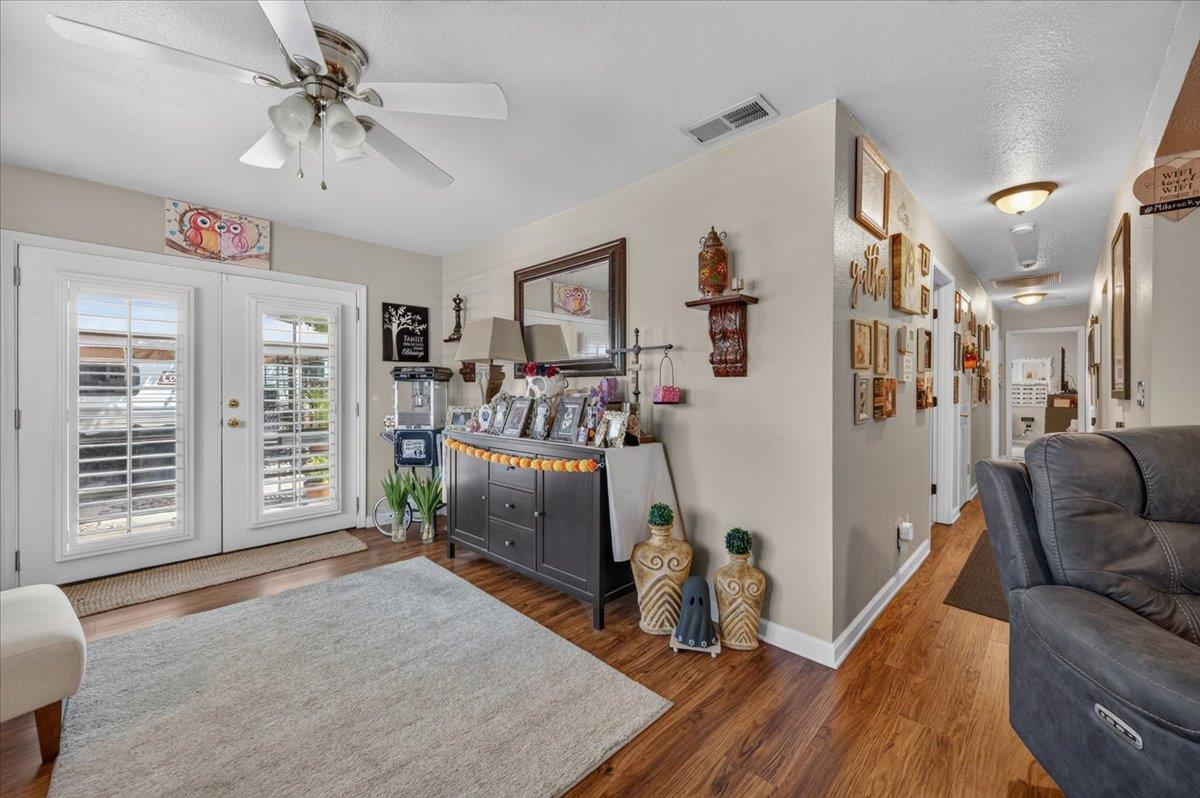 4386 N West Ave, Fresno, CA 93705