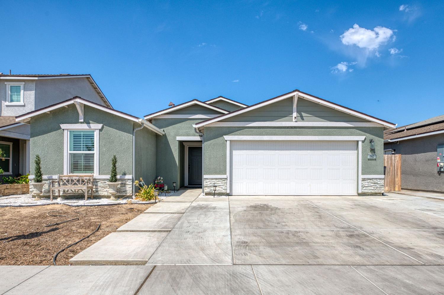 1963 Cottle, Sanger, CA 93657