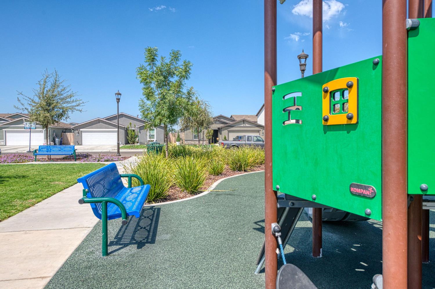 1963 Cottle, Sanger, CA 93657