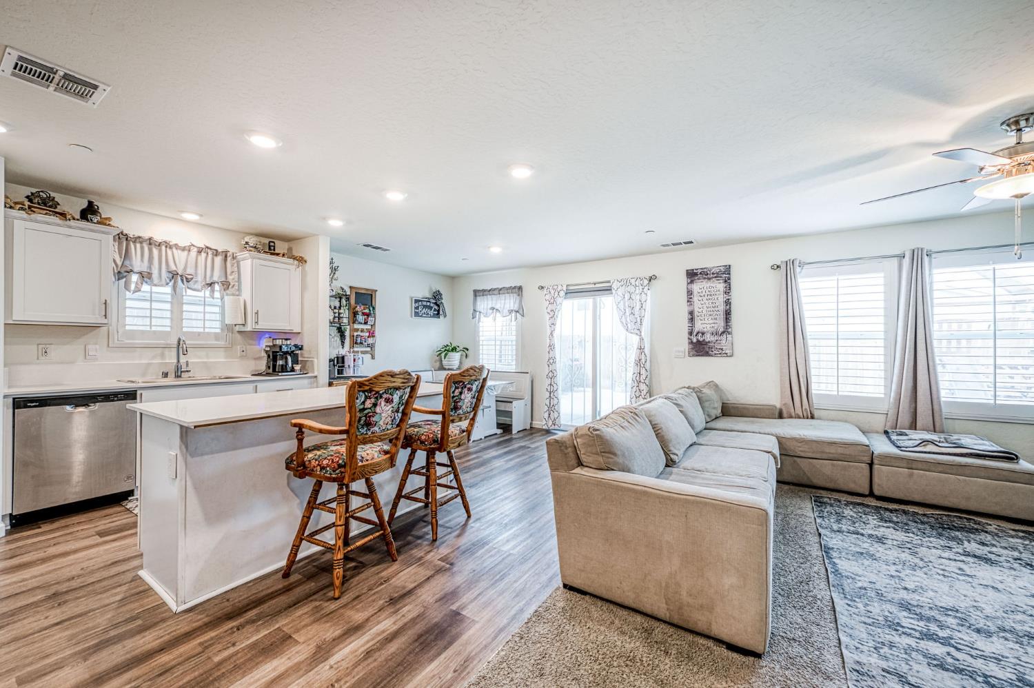 1963 Cottle, Sanger, CA 93657