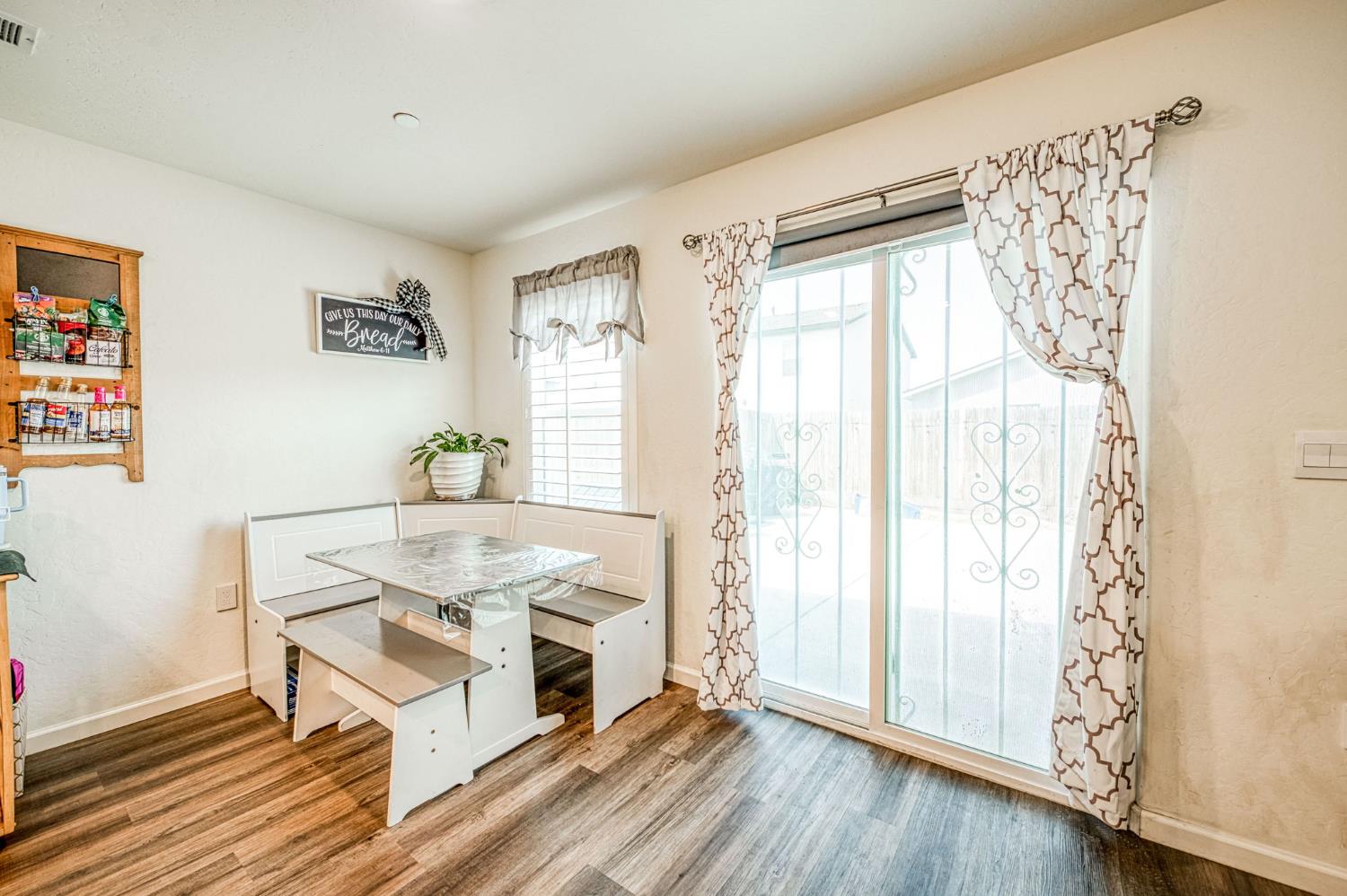 1963 Cottle, Sanger, CA 93657