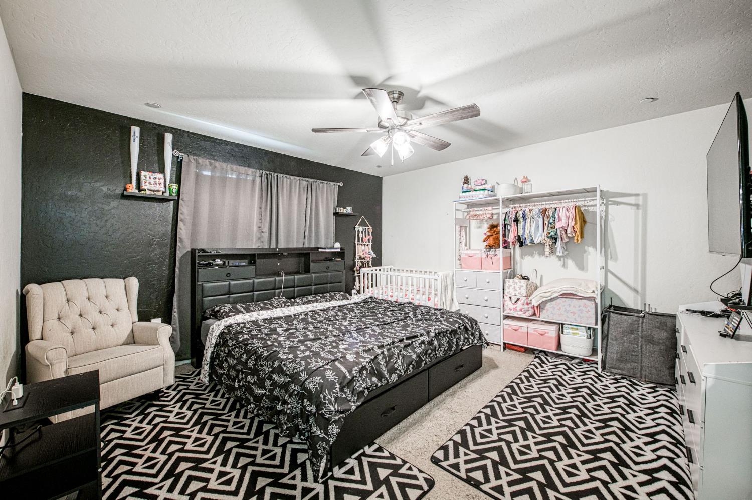 1963 Cottle, Sanger, CA 93657