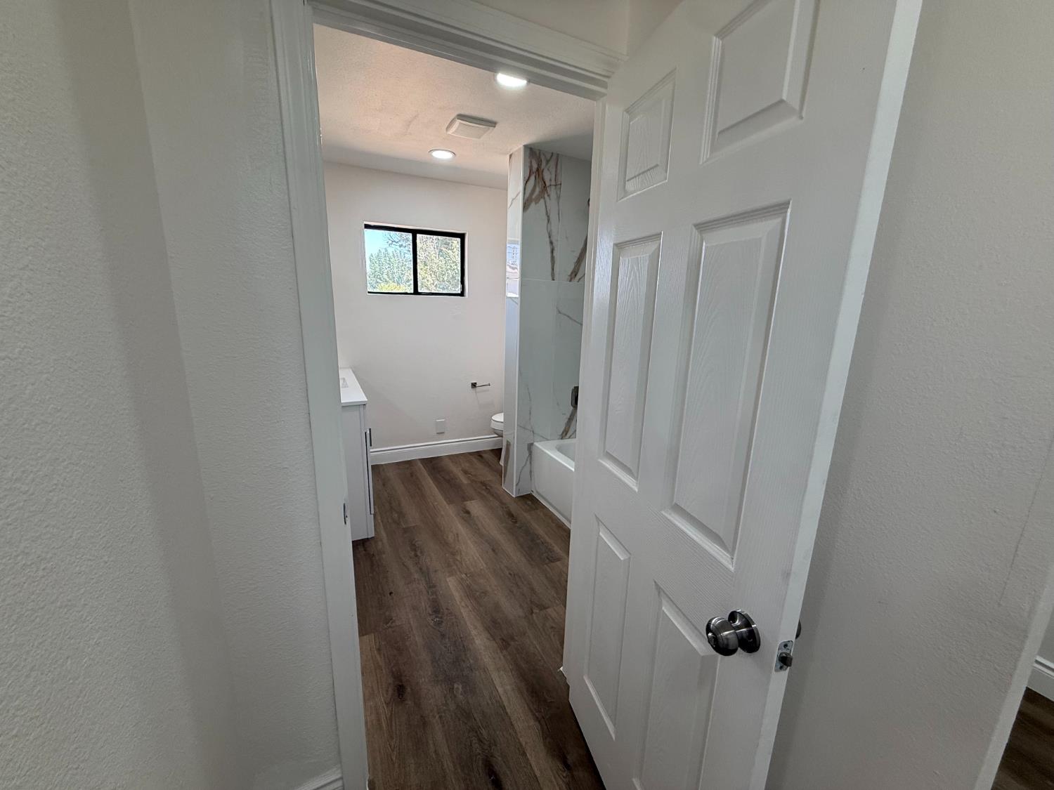 6927 W Yale Ave, Fresno, CA 93723