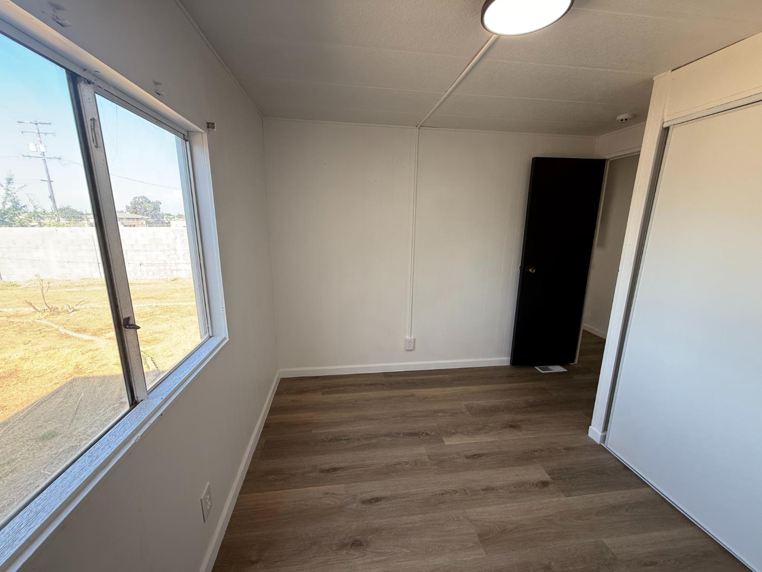 6927 W Yale Ave, Fresno, CA 93723