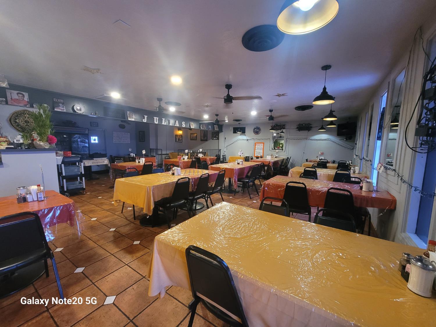 2160 H St, Fresno, CA 93721