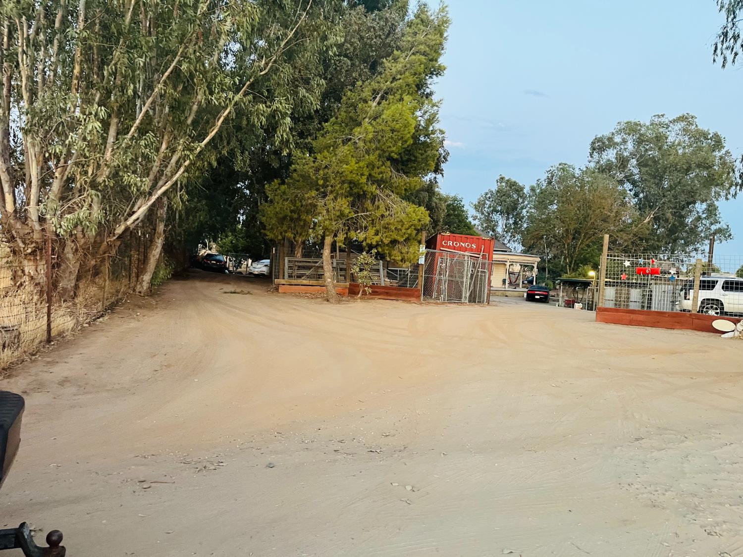 15677 Betters Rd, Madera, CA 93638