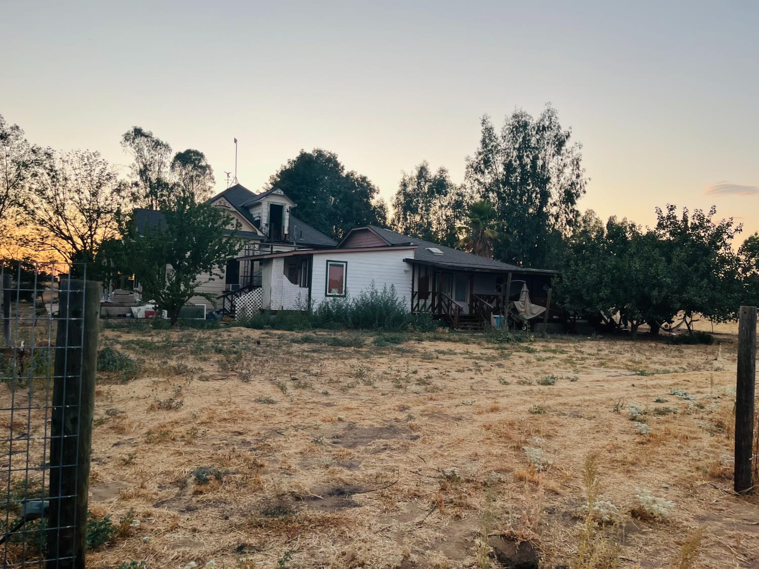 15677 Betters Rd, Madera, CA 93638