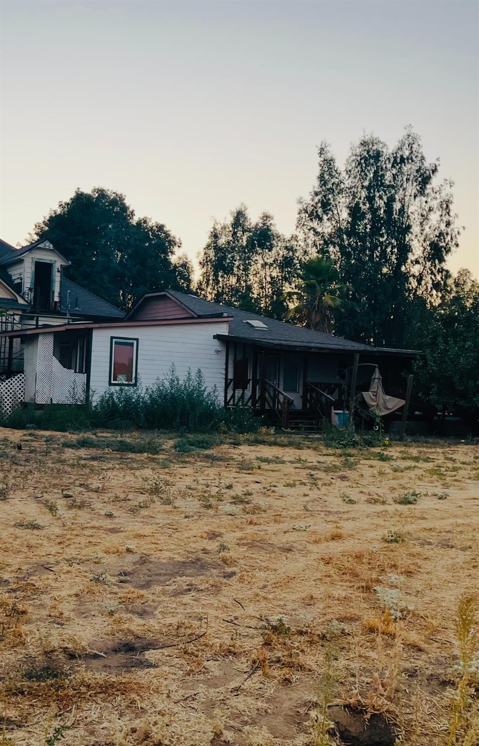 15677 Betters Rd, Madera, CA 93638