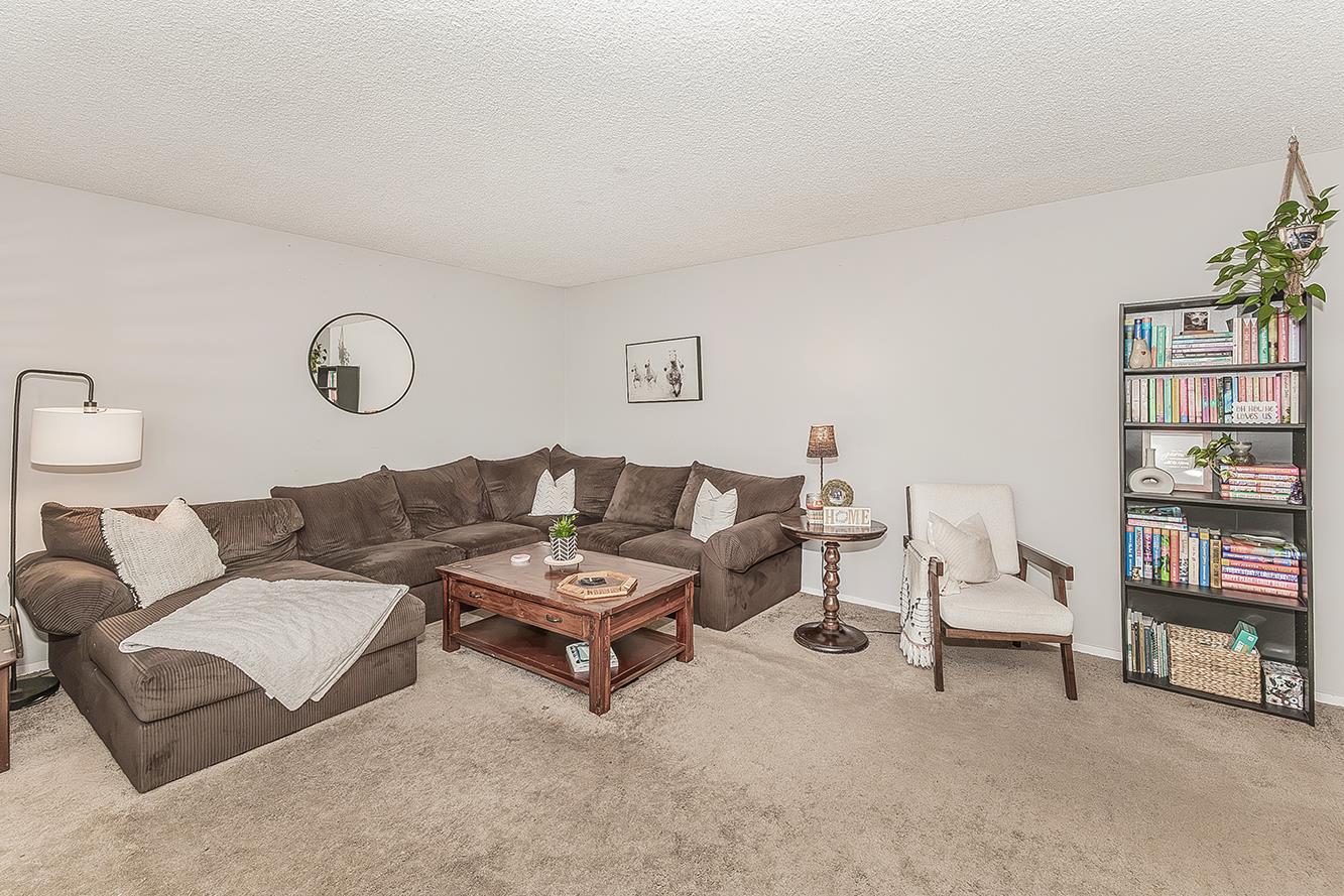 6768 N Chance Ave, Fresno, CA 93710