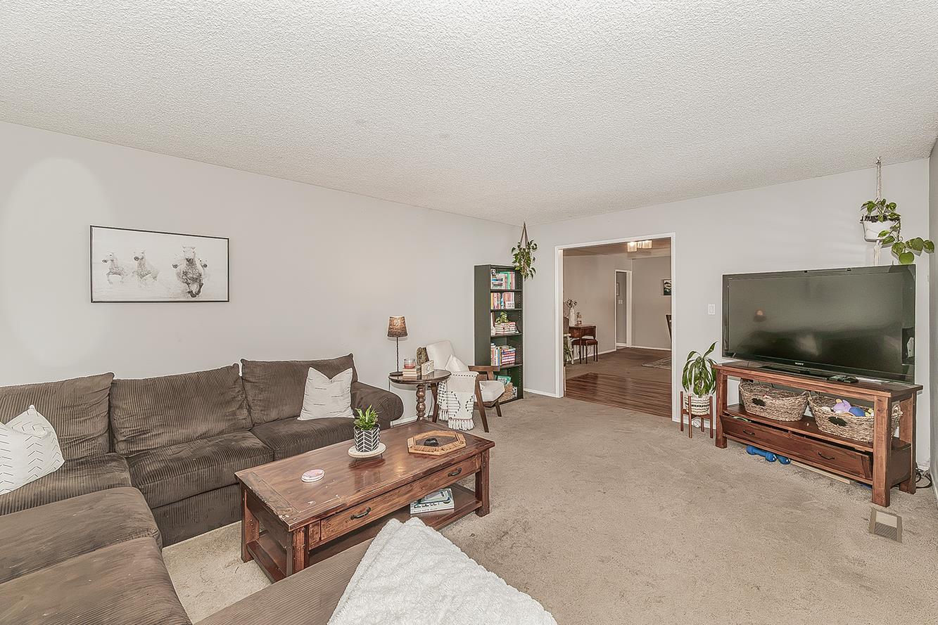 6768 N Chance Ave, Fresno, CA 93710