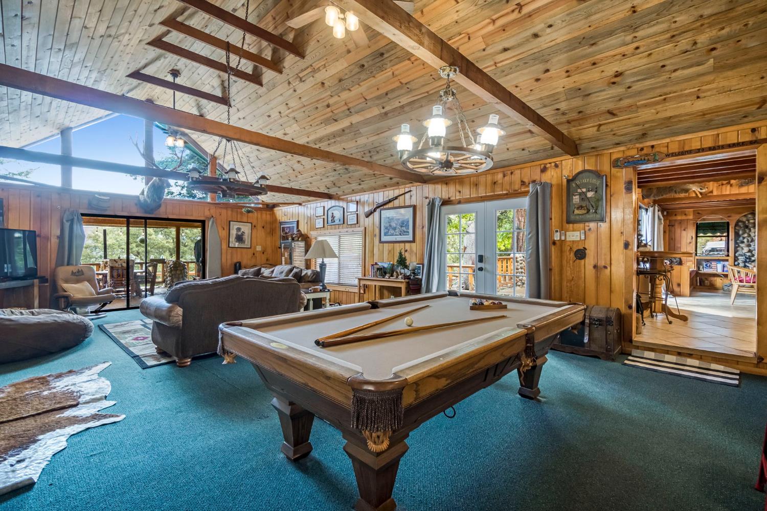 42699 Whittenburg Rd, Oakhurst, CA 93644