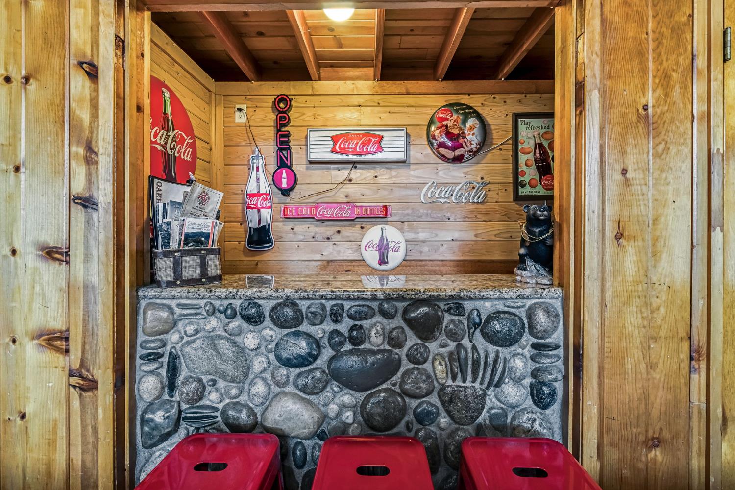 42699 Whittenburg Rd, Oakhurst, CA 93644