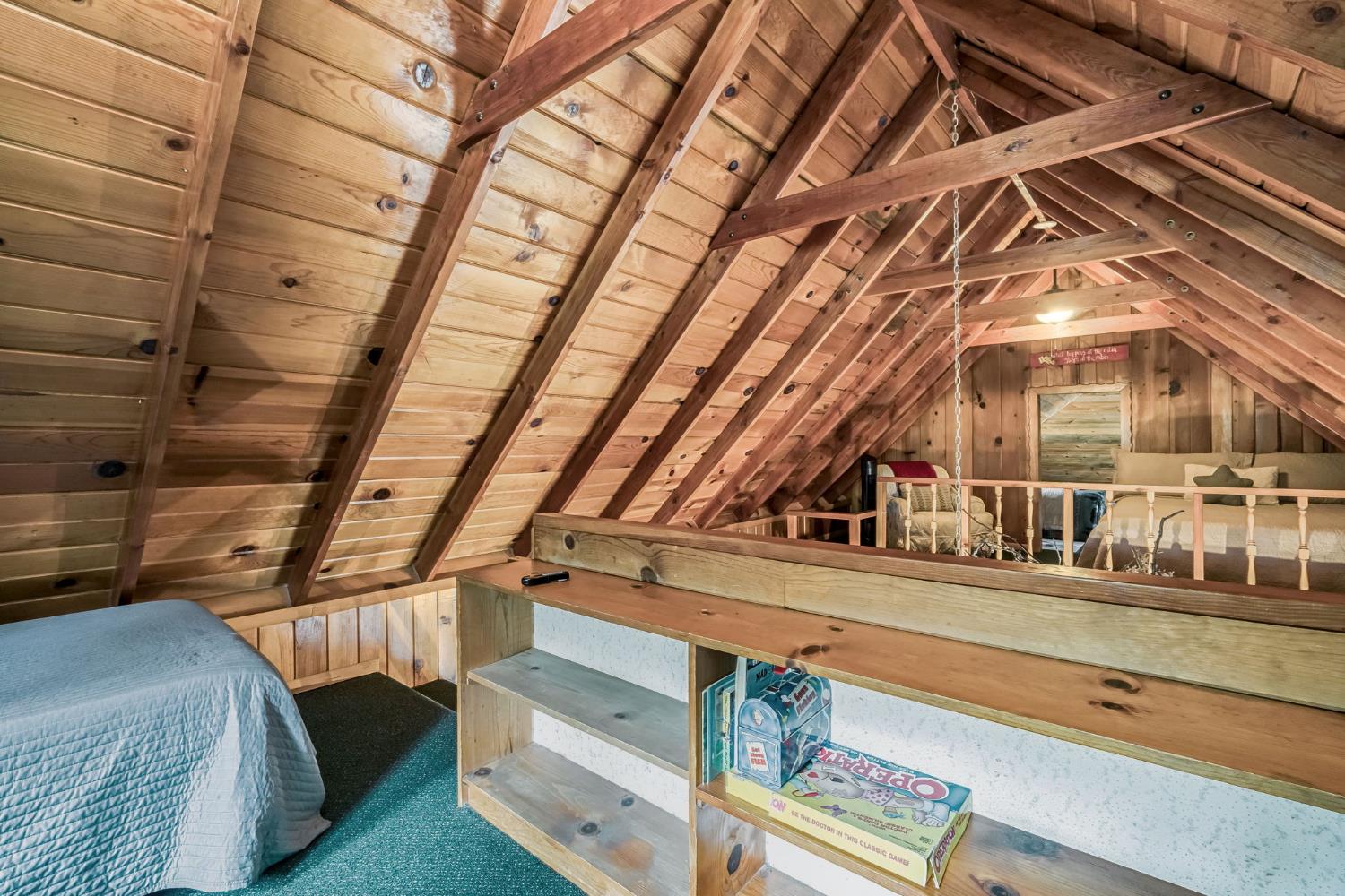 42699 Whittenburg Rd, Oakhurst, CA 93644