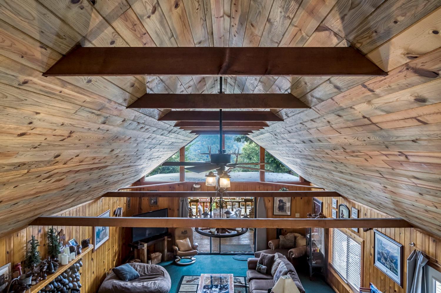 42699 Whittenburg Rd, Oakhurst, CA 93644