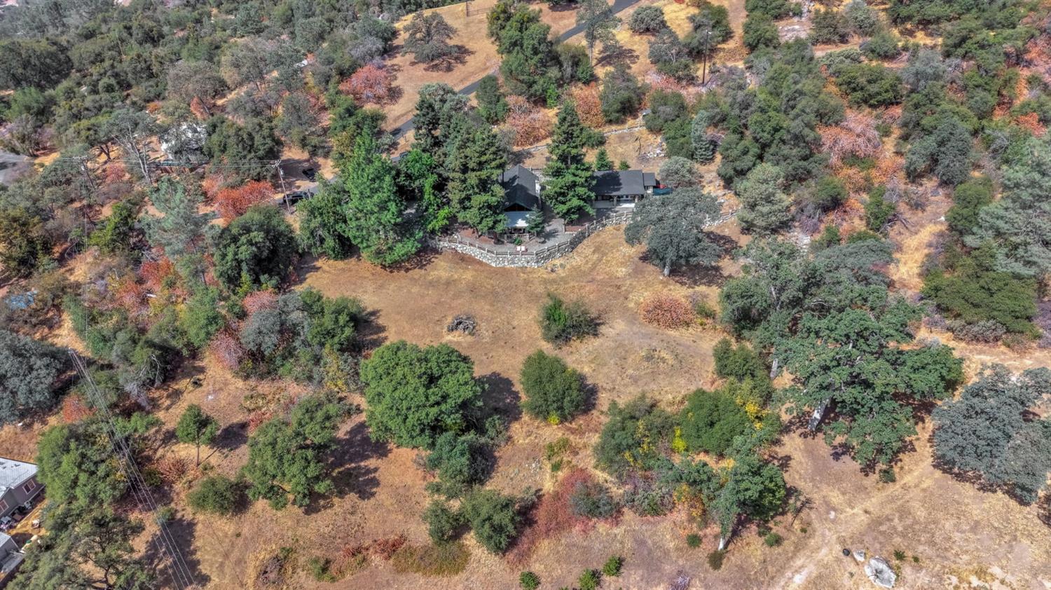 42699 Whittenburg Rd, Oakhurst, CA 93644