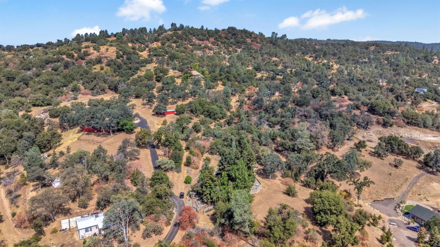 42699 Whittenburg Rd, Oakhurst, CA 93644