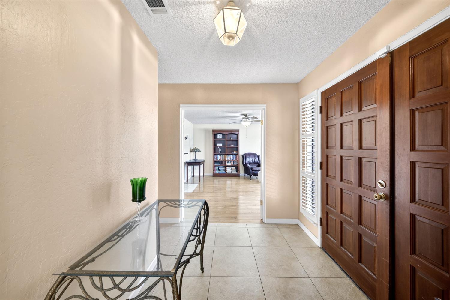 8219 N San Pablo Ave, Fresno, CA 93711