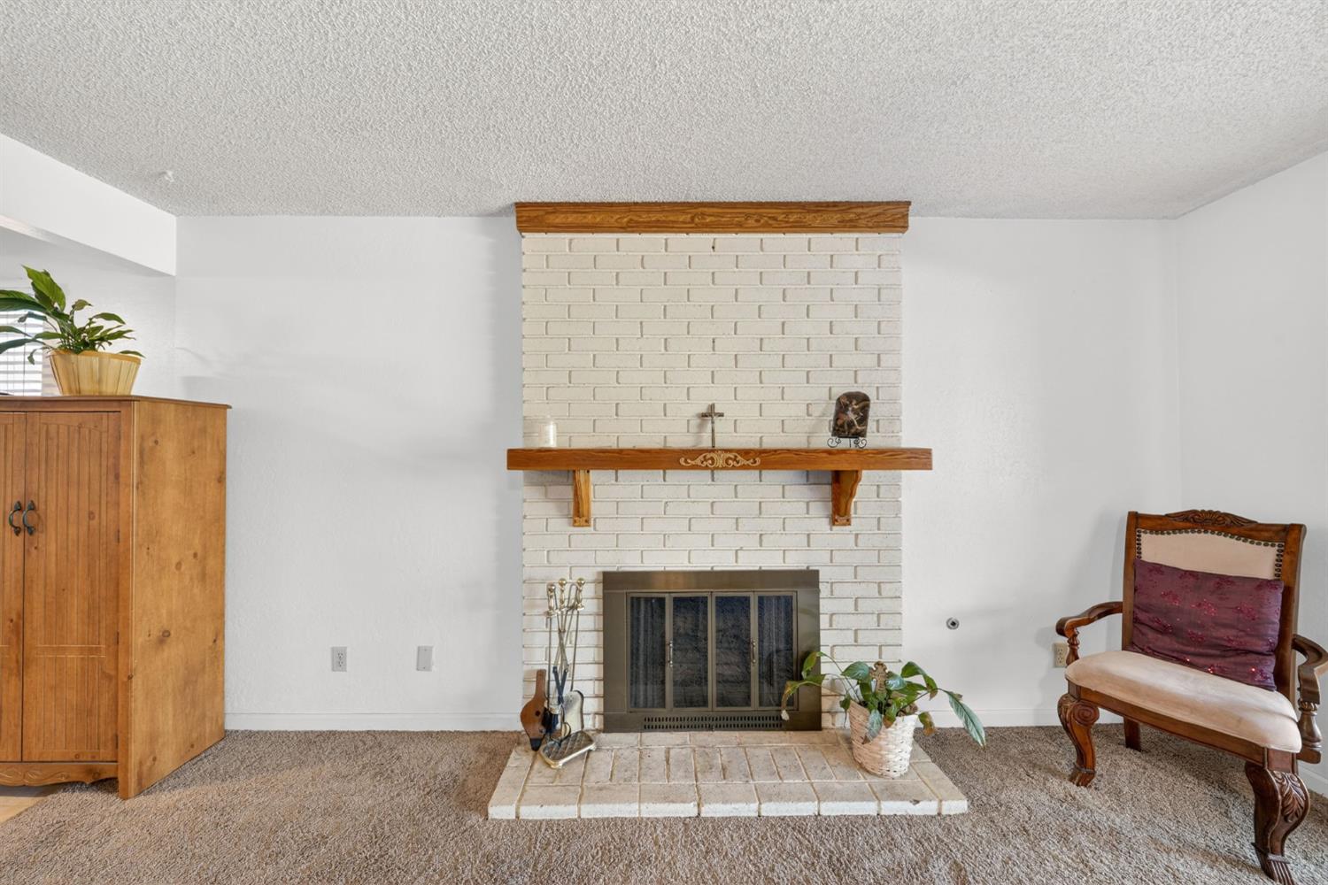 8219 N San Pablo Ave, Fresno, CA 93711