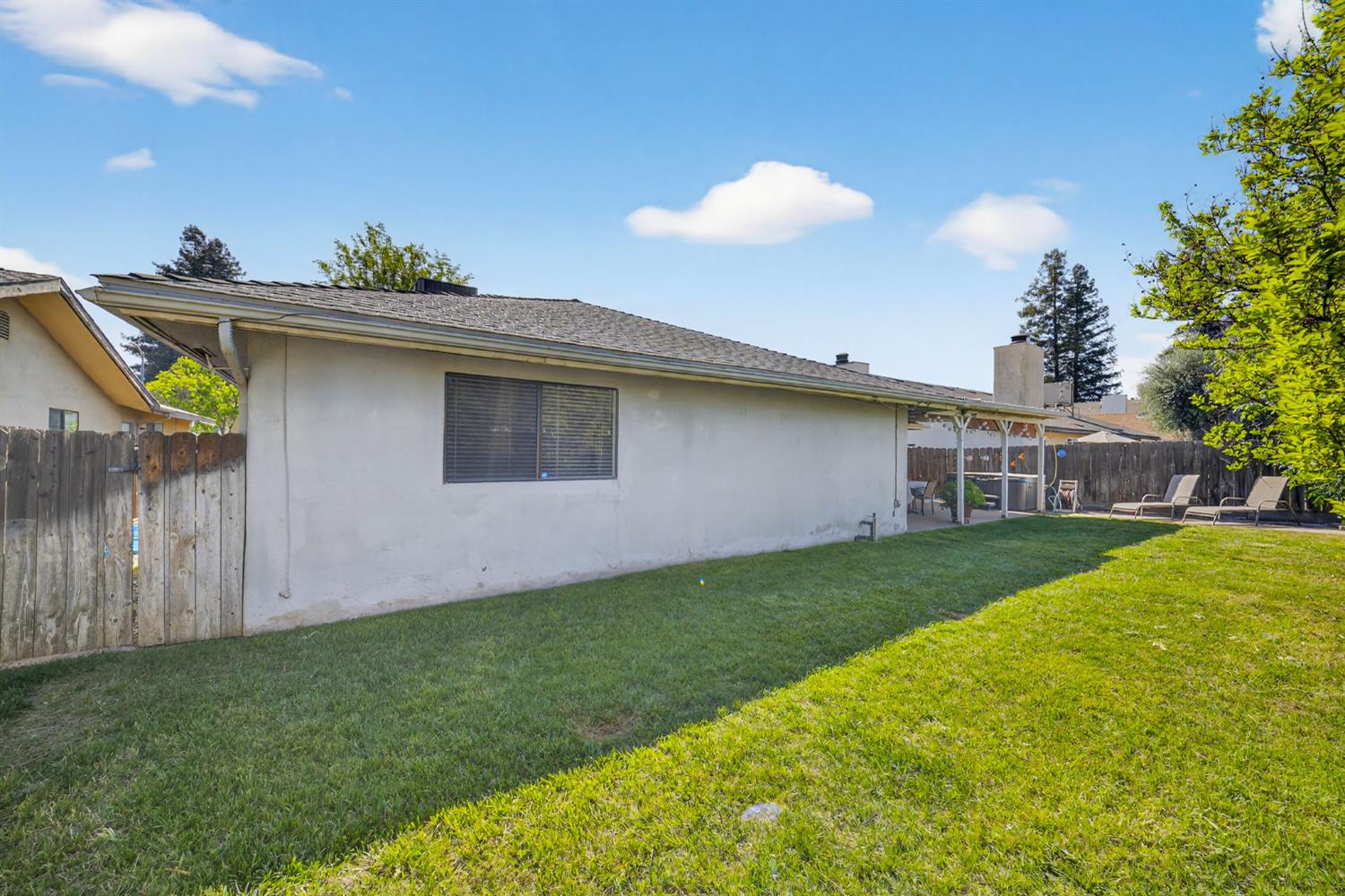 8219 N San Pablo Ave, Fresno, CA 93711