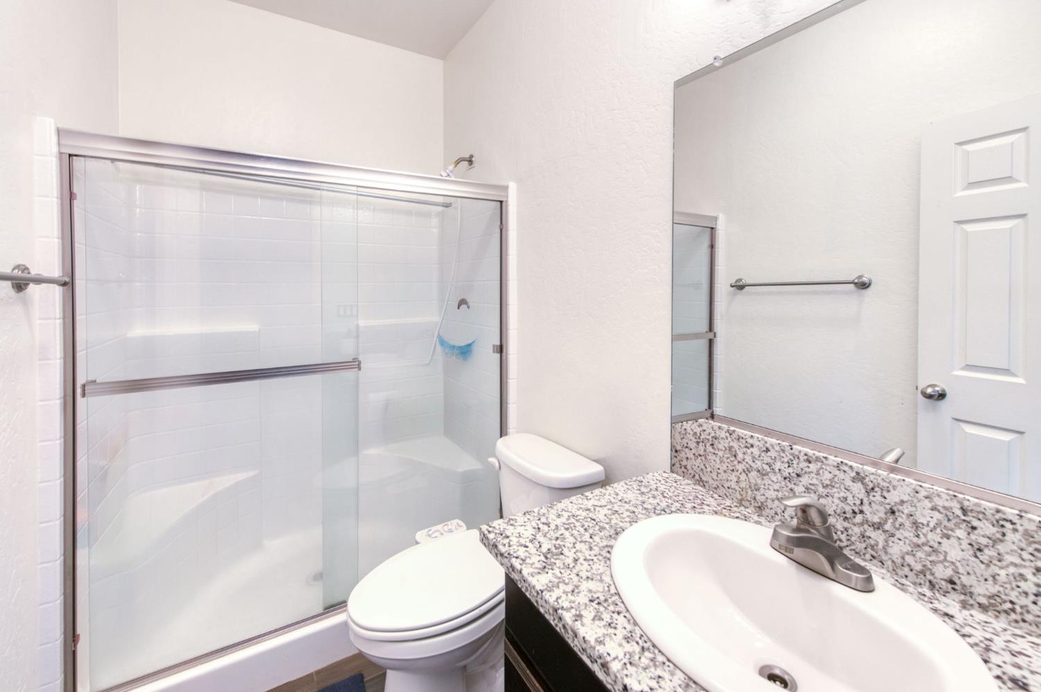 1732 Cleveland St, Selma, CA 93662