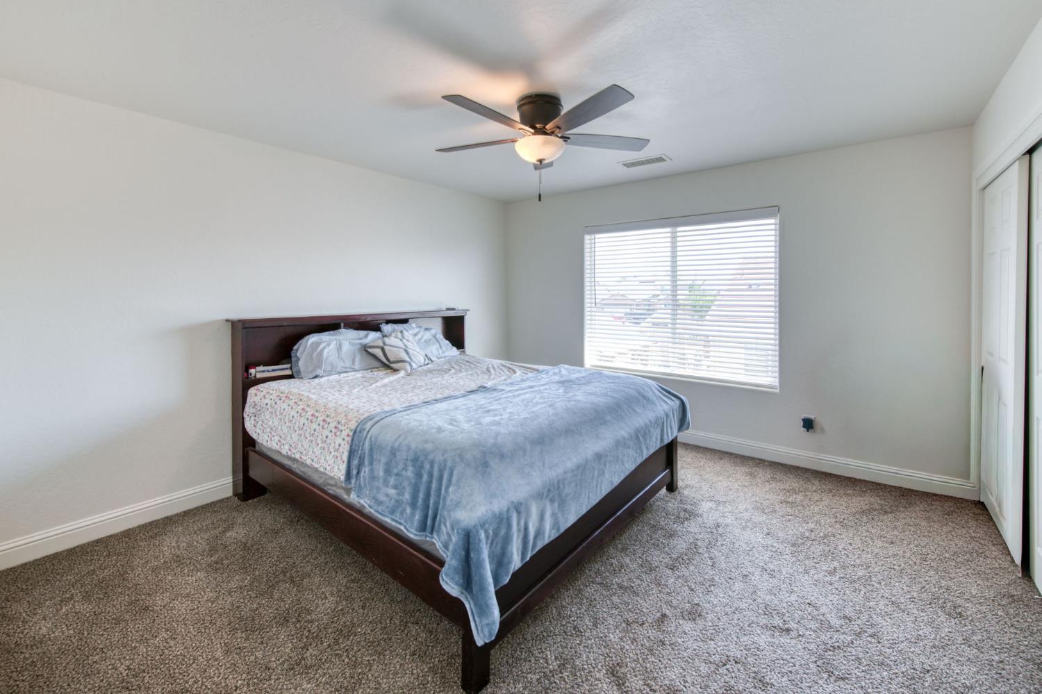 1732 Cleveland St, Selma, CA 93662