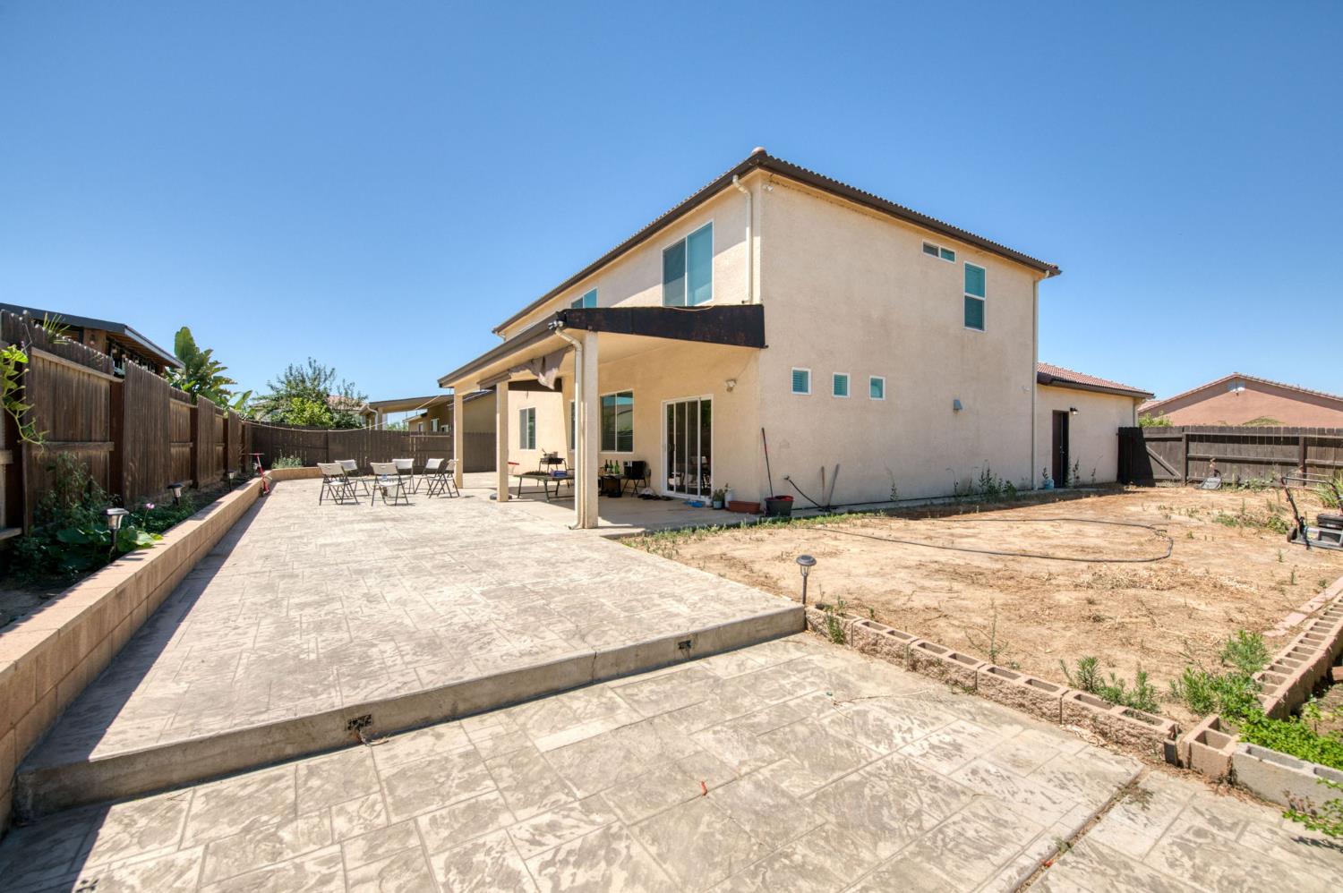 1732 Cleveland St, Selma, CA 93662