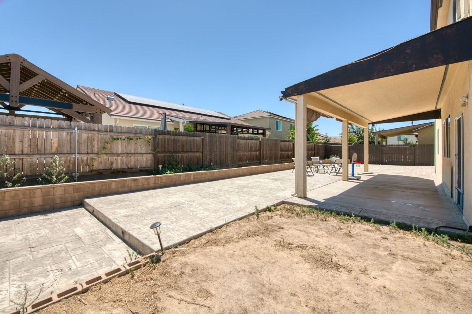 1732 Cleveland St, Selma, CA 93662