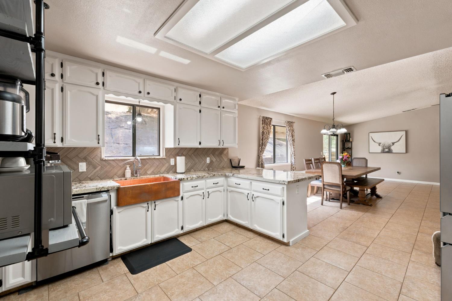 30691 Morgan Canyon Rd, Prather, CA 93651