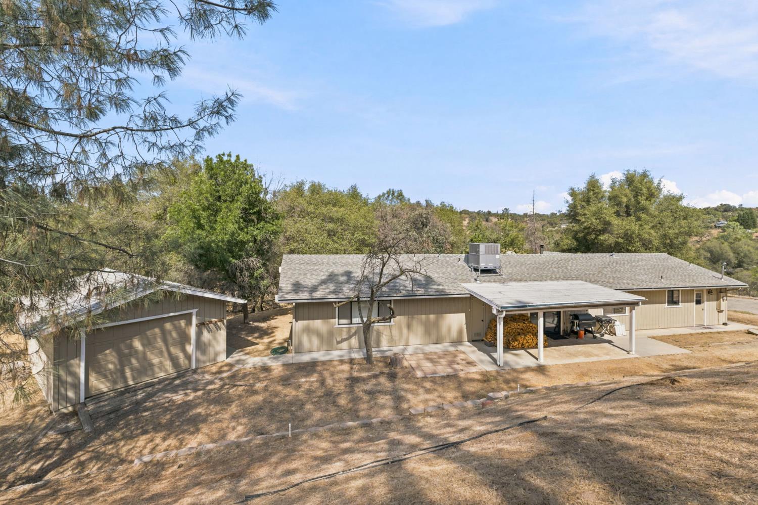 30691 Morgan Canyon Rd, Prather, CA 93651