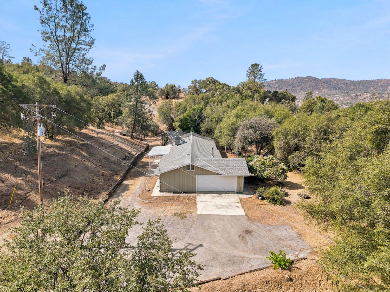 30691 Morgan Canyon Rd, Prather, CA 93651