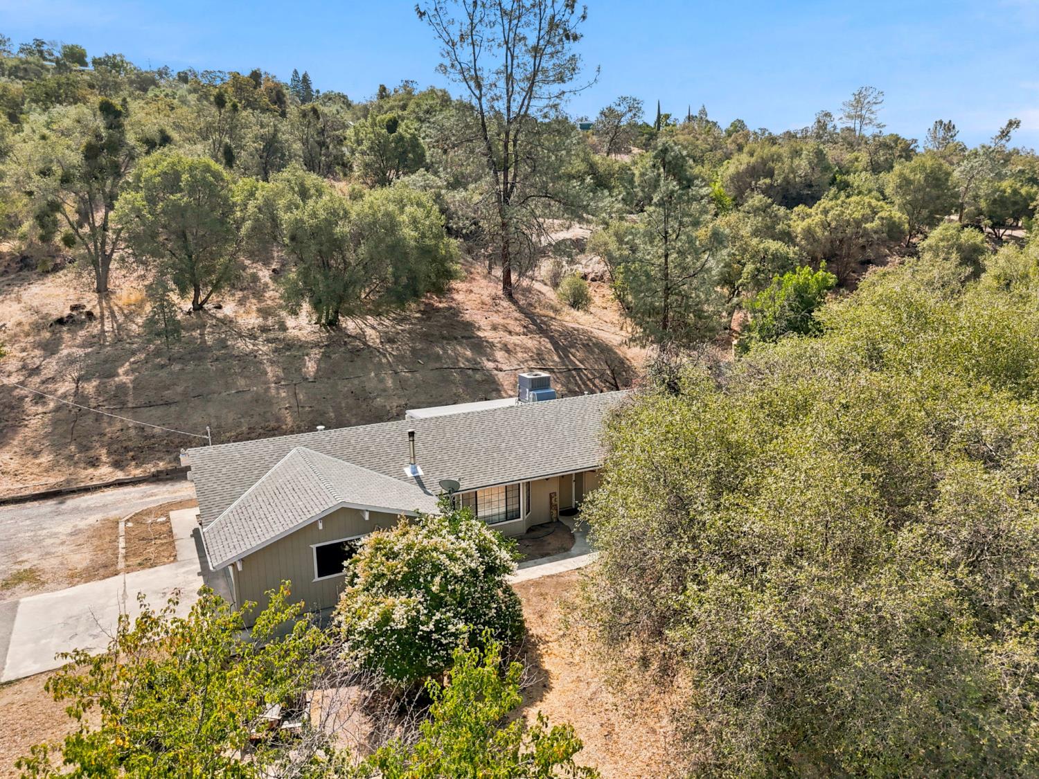 30691 Morgan Canyon Rd, Prather, CA 93651