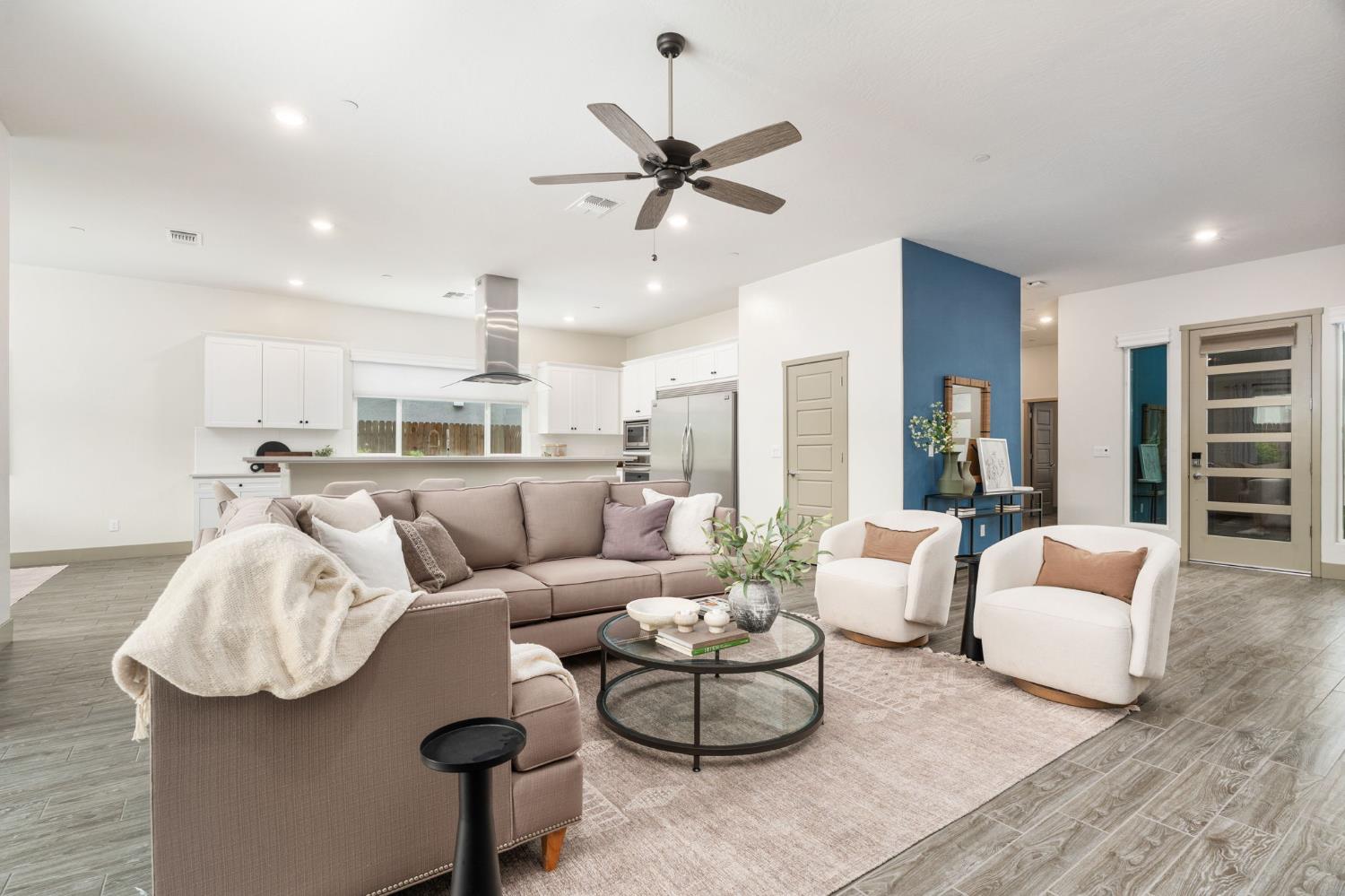 6346 E Fedora Ave, Fresno, CA 93727