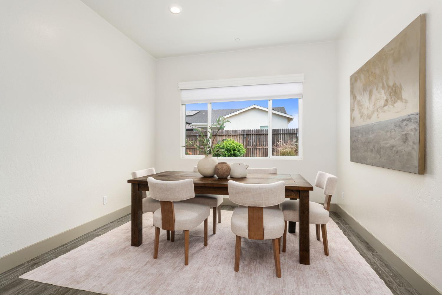 6346 E Fedora Ave, Fresno, CA 93727