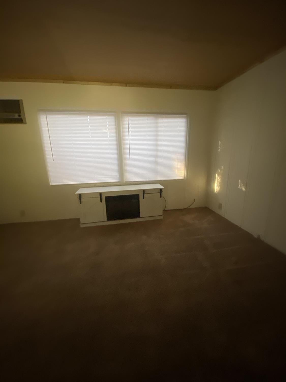 49832 Road 426, Oakhurst, CA 93644