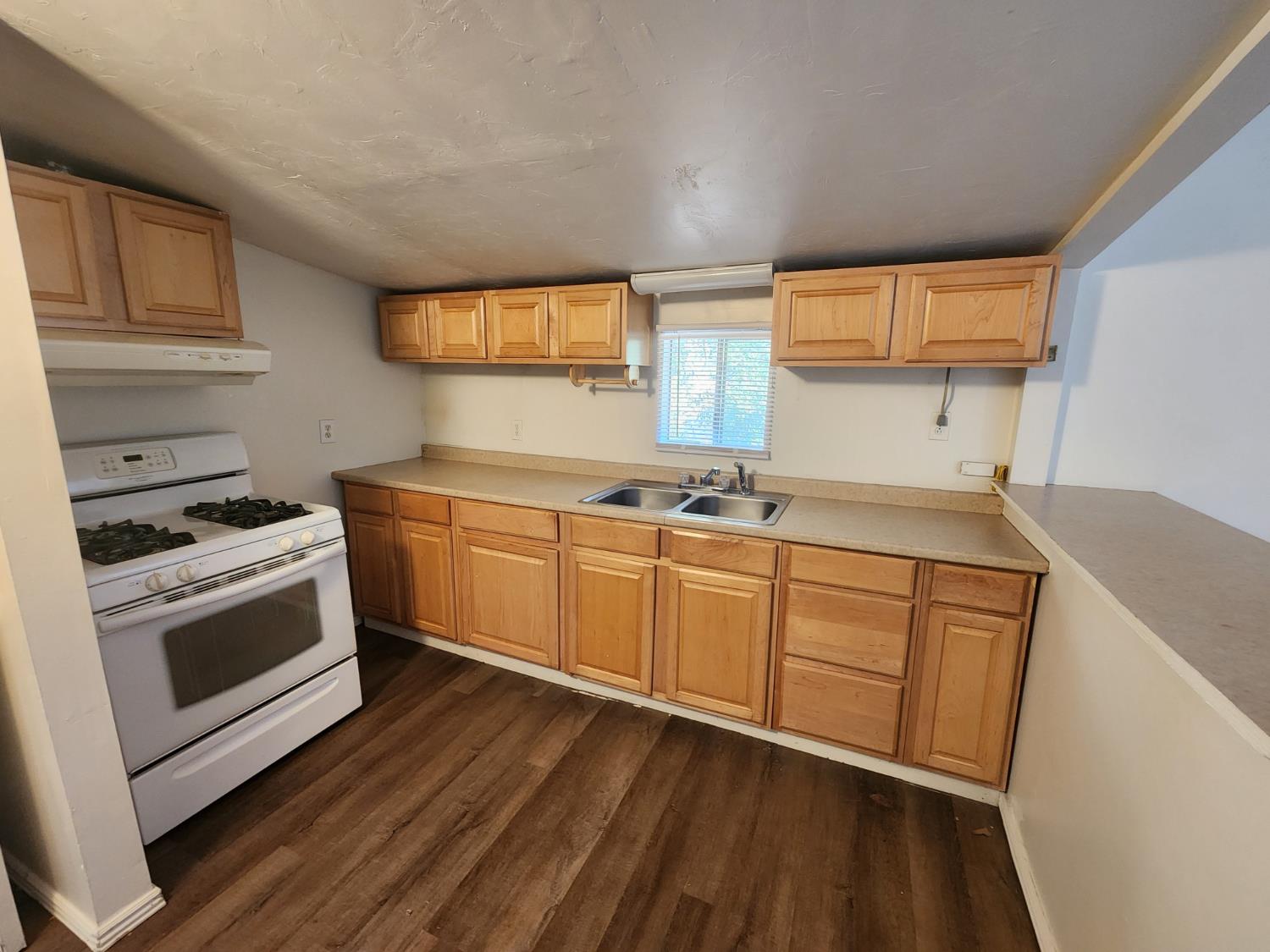 49832 Road 426, Oakhurst, CA 93644