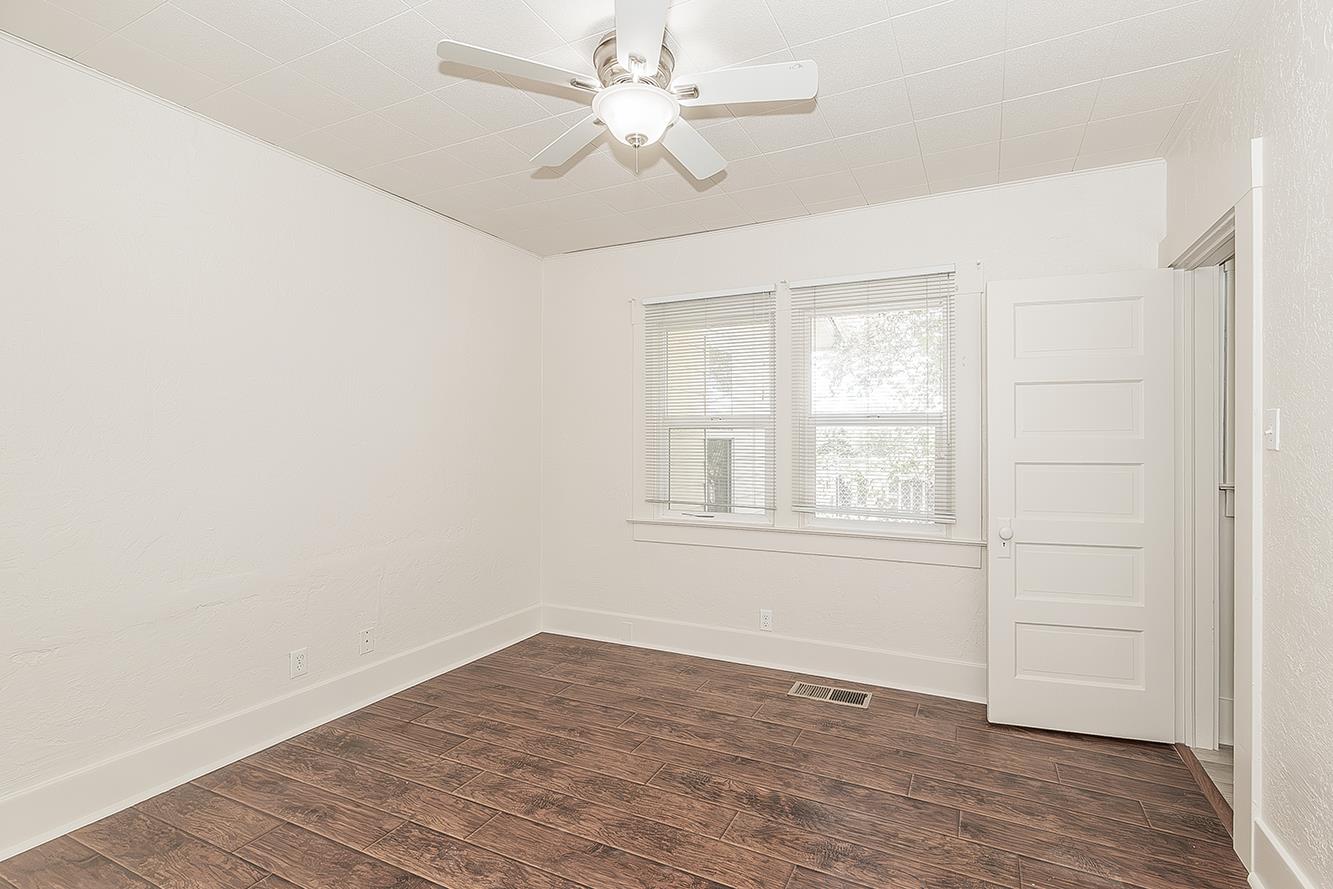 12725 S Fowler Ave, Selma, CA 93662