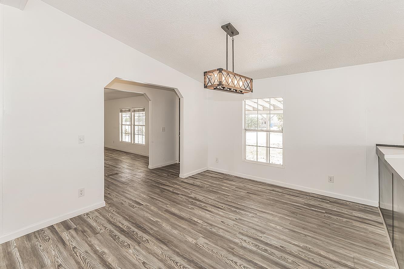 12725 S Fowler Ave, Selma, CA 93662