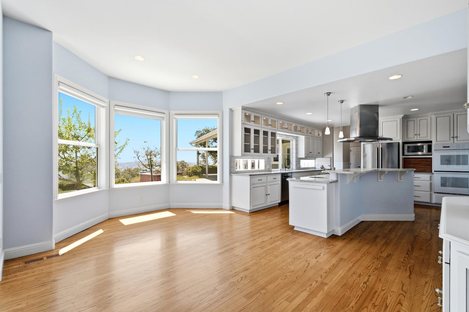 42158 John Muir Dr, Coarsegold, CA 93614