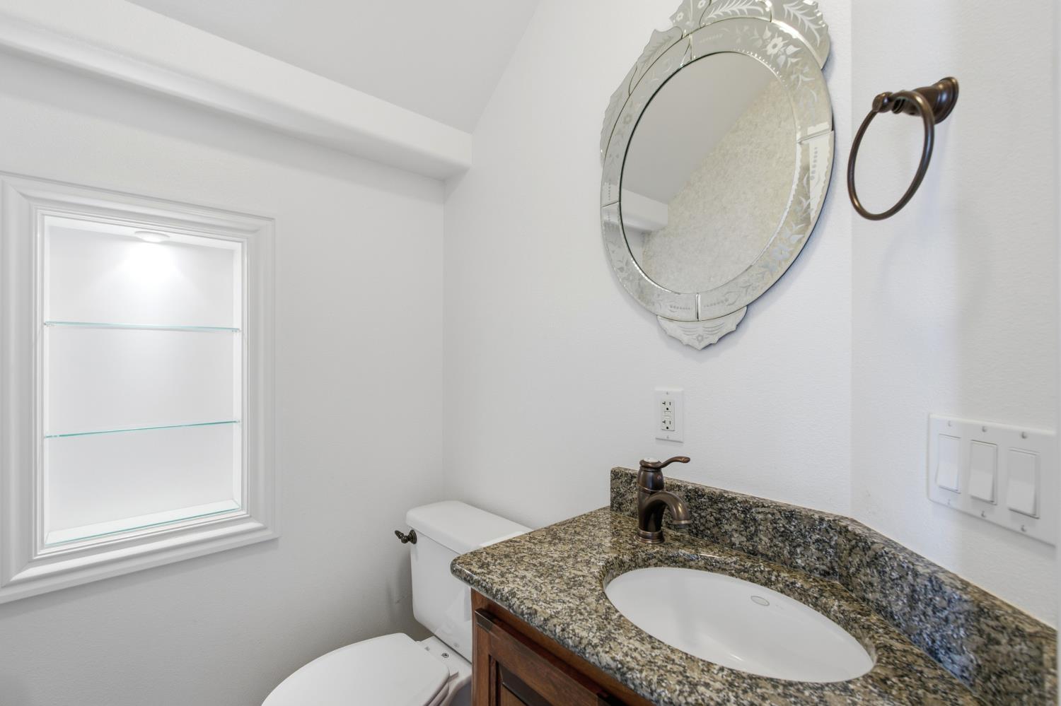 42158 John Muir Dr, Coarsegold, CA 93614