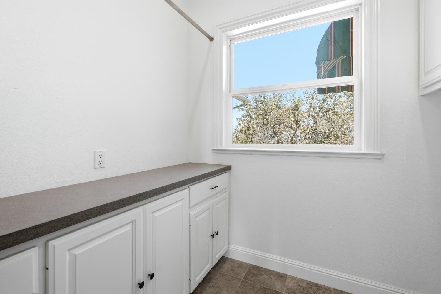 42158 John Muir Dr, Coarsegold, CA 93614