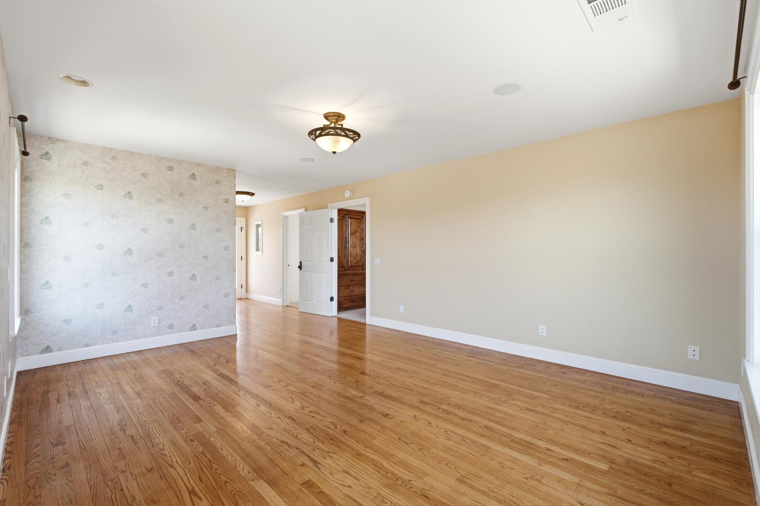 42158 John Muir Dr, Coarsegold, CA 93614