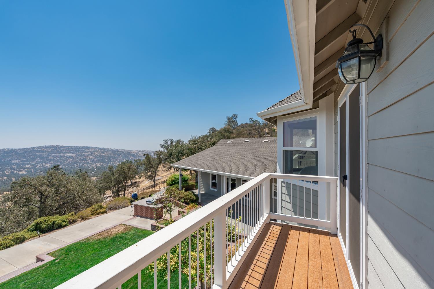 42158 John Muir Dr, Coarsegold, CA 93614