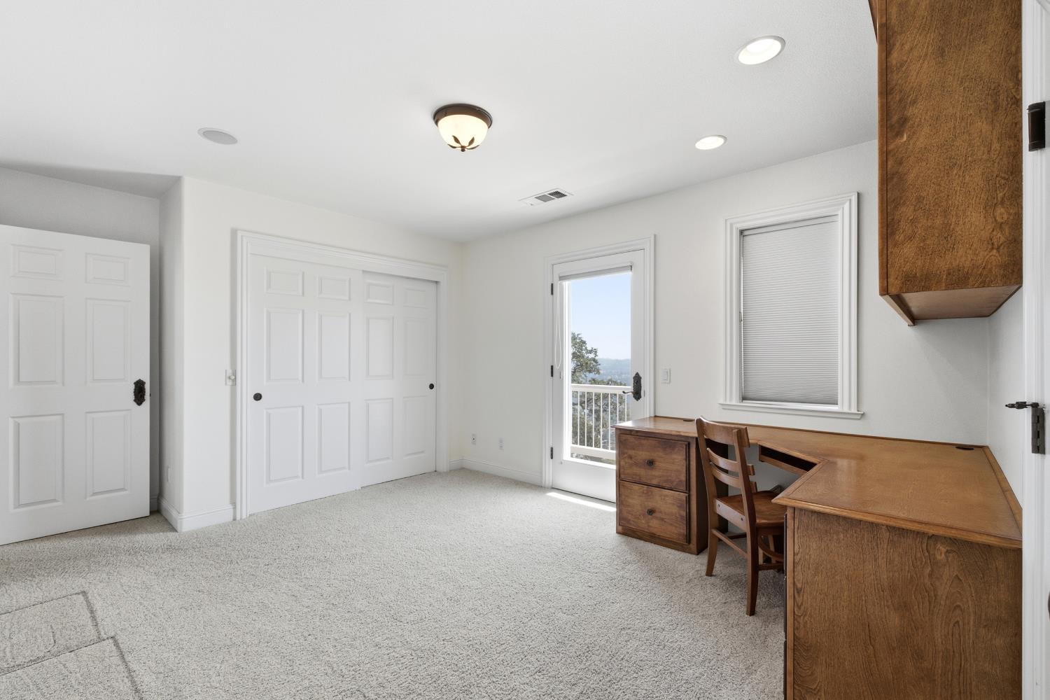 42158 John Muir Dr, Coarsegold, CA 93614