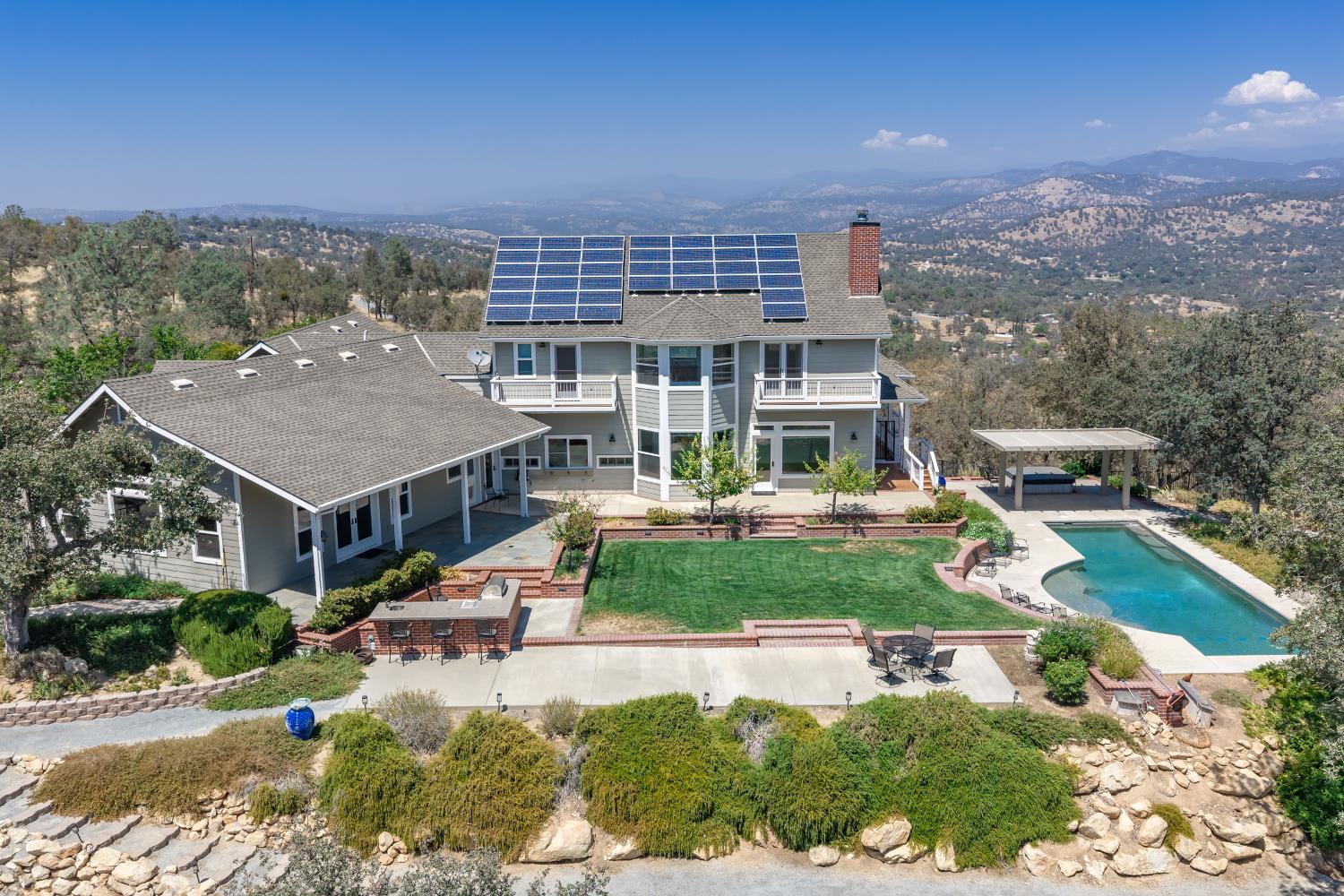 42158 John Muir Dr, Coarsegold, CA 93614