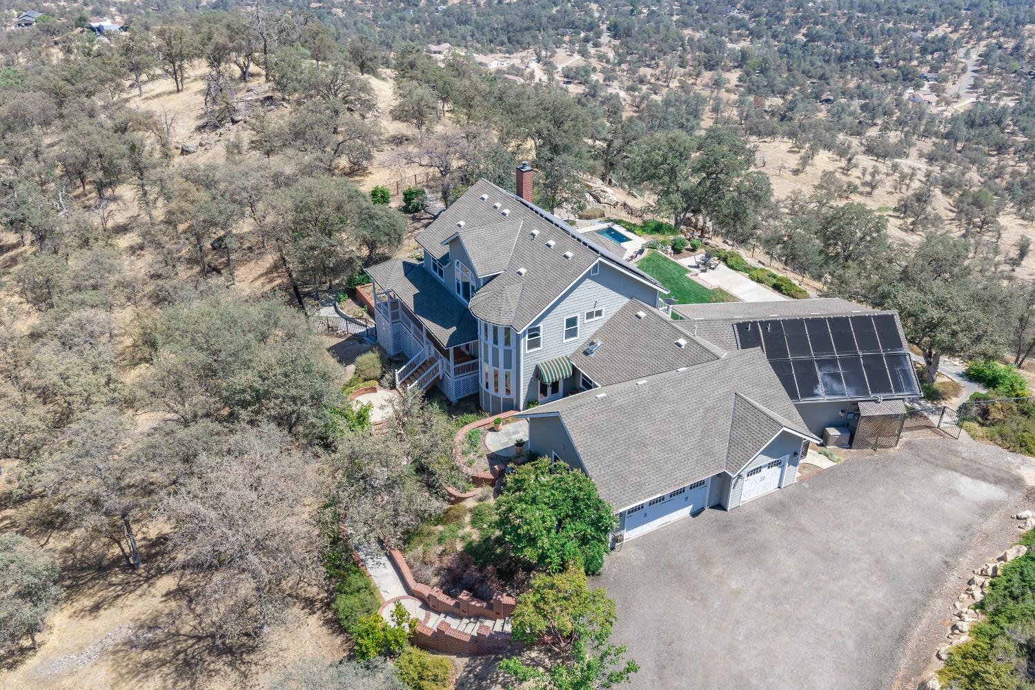 42158 John Muir Dr, Coarsegold, CA 93614