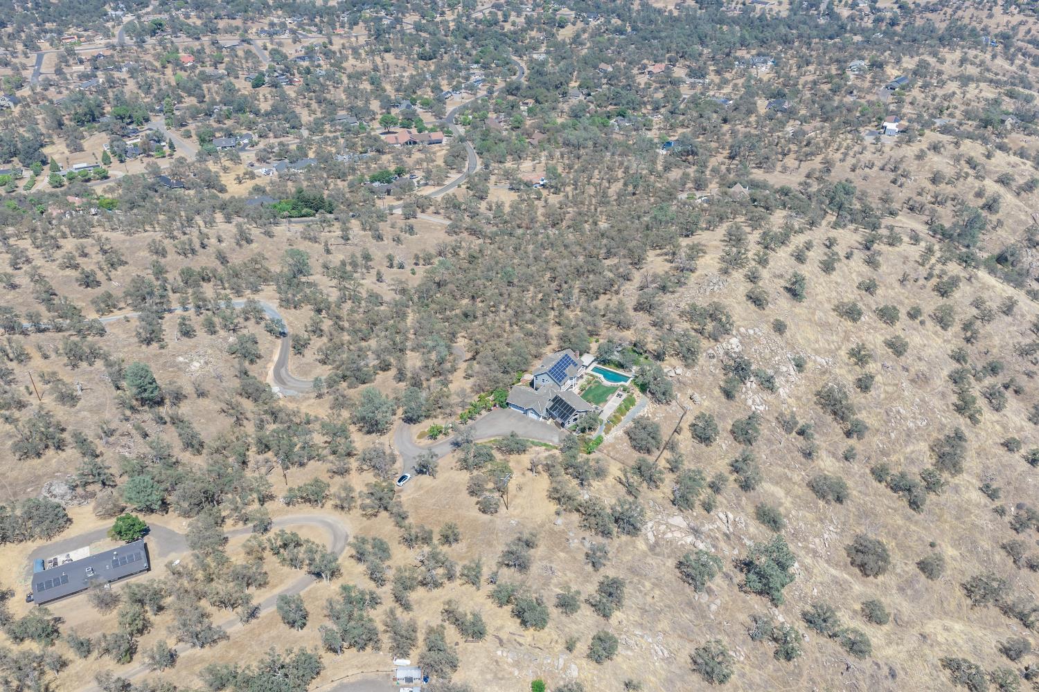 42158 John Muir Dr, Coarsegold, CA 93614
